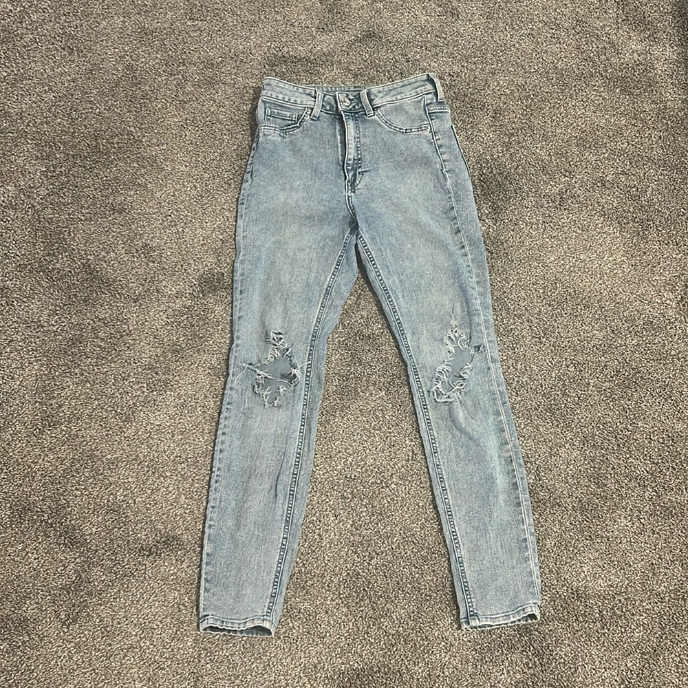 H&M ripped jeans, Woman size 4